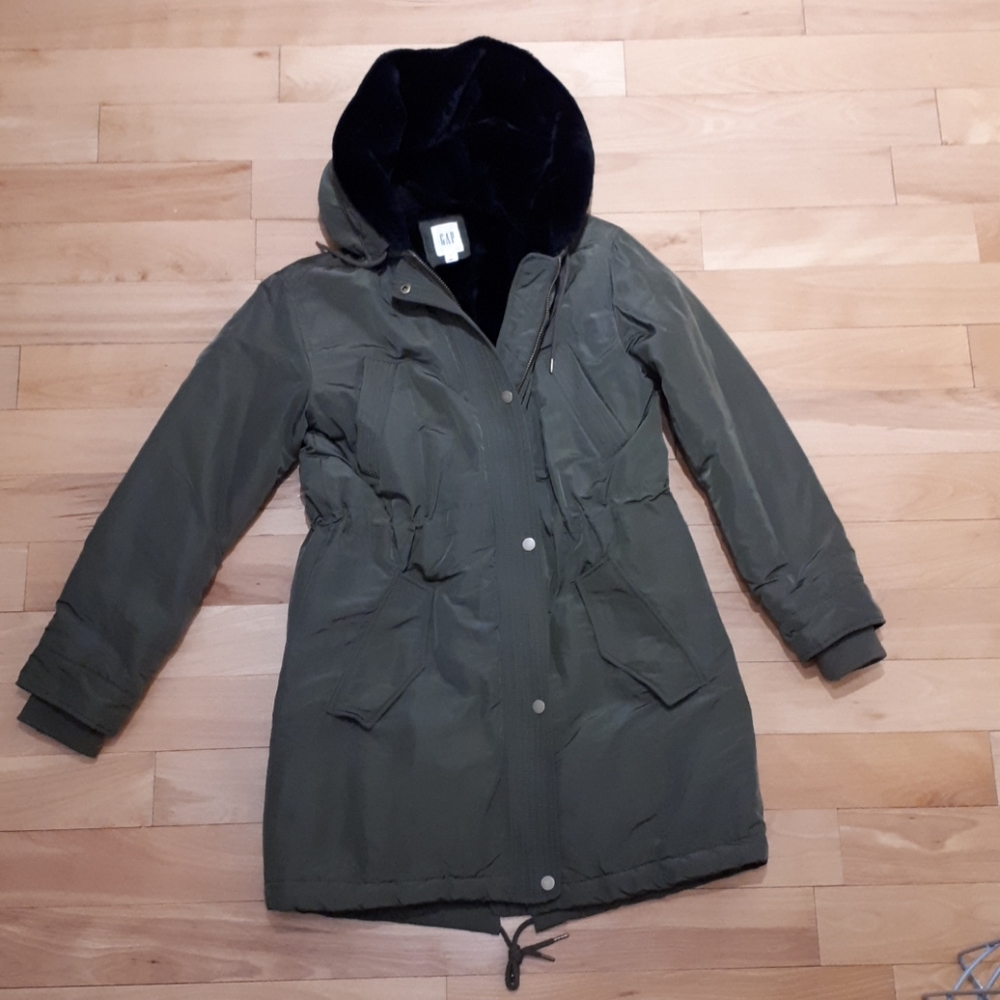 Gap Permaloft Small Parka
